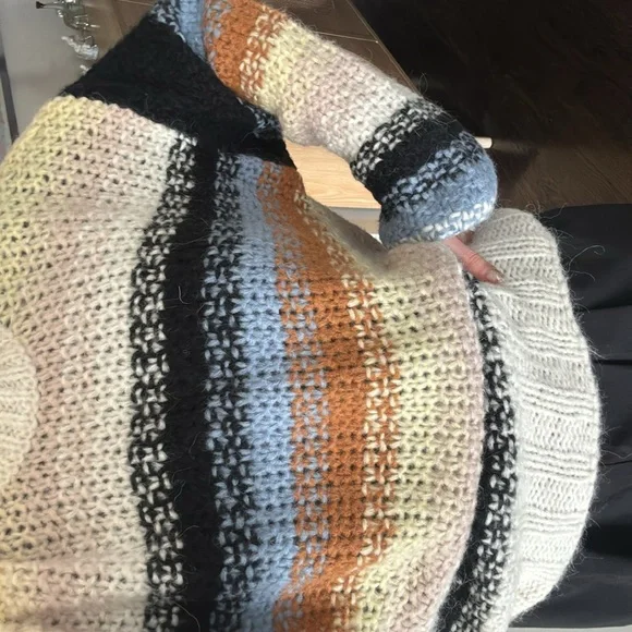 Cozy Multicolor Striped Knit - Picture 6 of 6